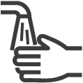 Toilettenkabine-fuer-Behinderte-mit-Handwaschbecken